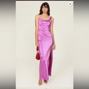 Spice Gown
Black Halo